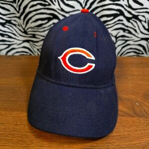 0725 Thrifted Vintage Chicago Bears Football NFL Hat  GWOSLOO.33